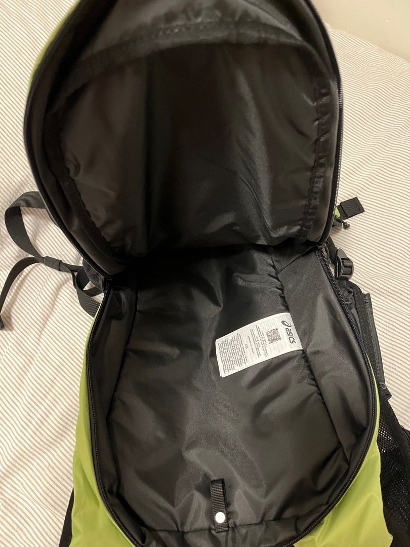 Asics running backpack 10l hot sale