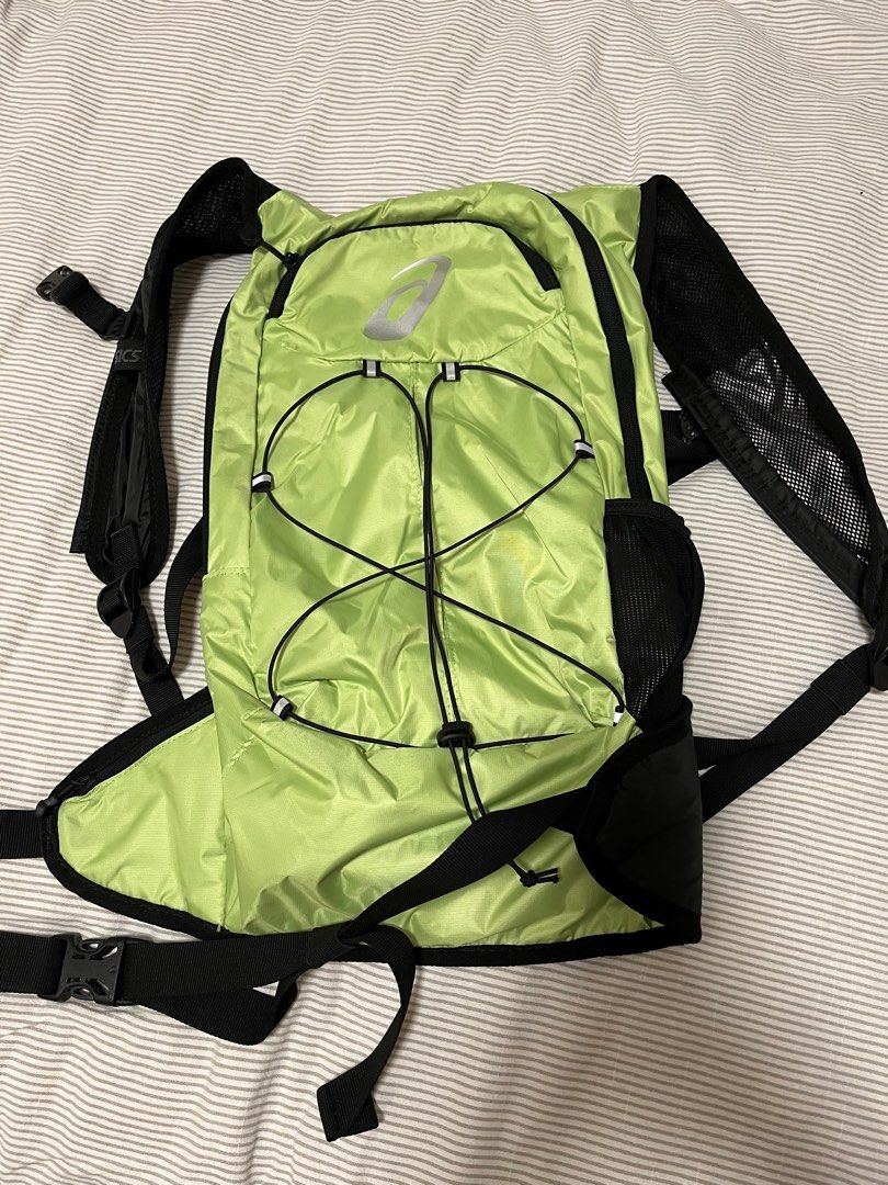 Sf included ASICS hiking running backpack 10L Carousell