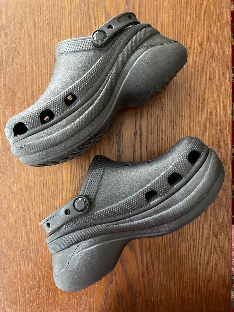 Bae crocs size best sale 10