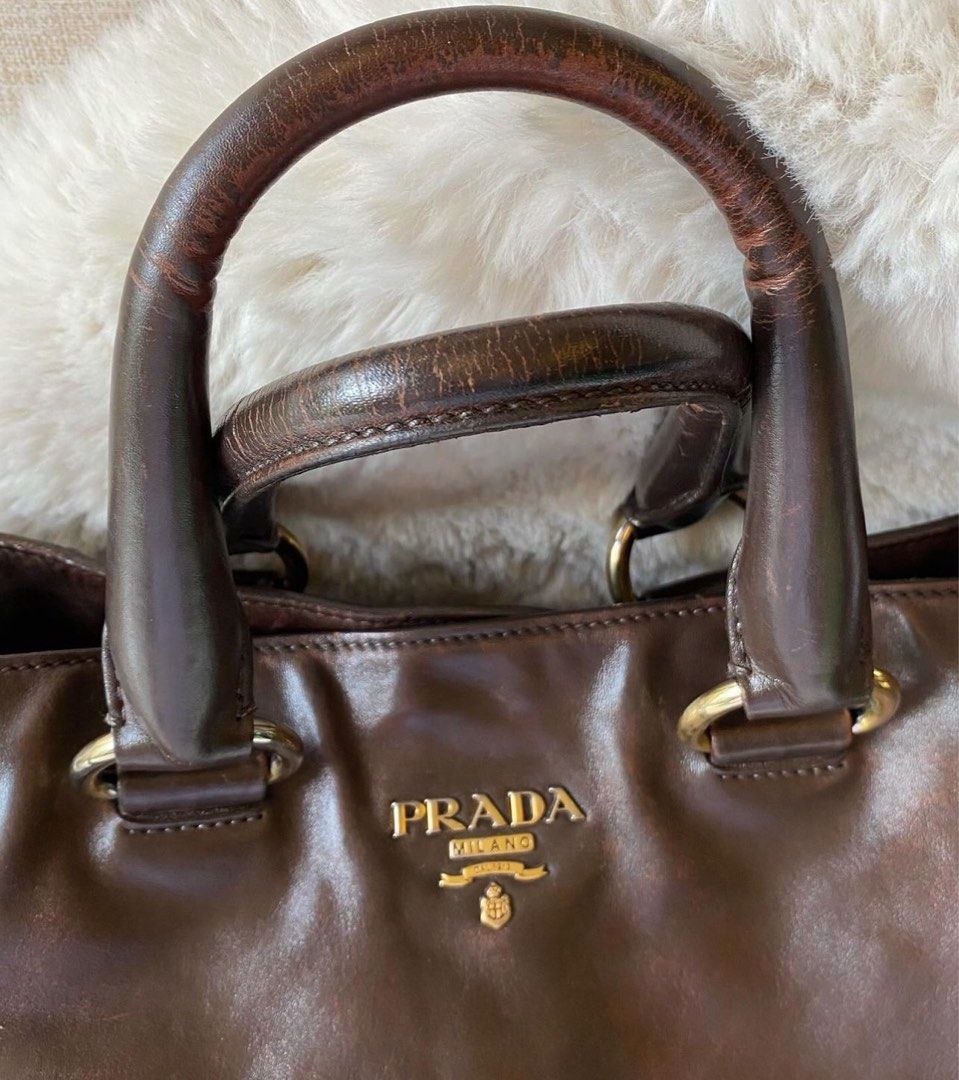 Prada Pre-Owned Brown Vitello Shine Chain-Link Leather Tote, Best Price  and Reviews