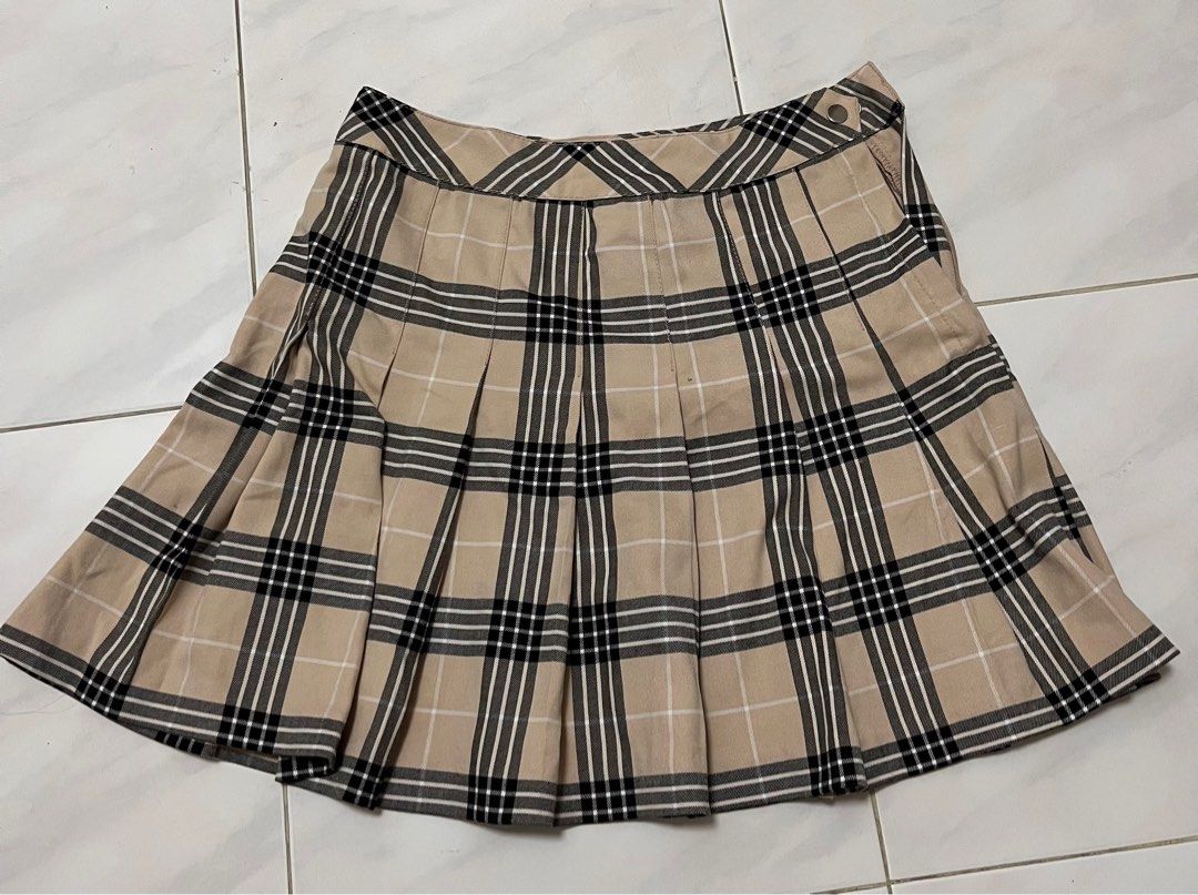 BEIGE PLAID PLEATED SKIRT Women s Fashion Bottoms Skirts on