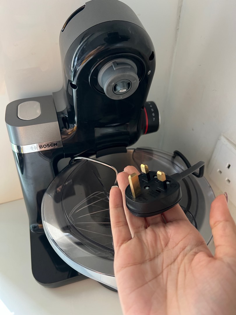 Bosch stand mixer, 家庭電器, 廚房電器, 打蛋器及廚師機 Carousell