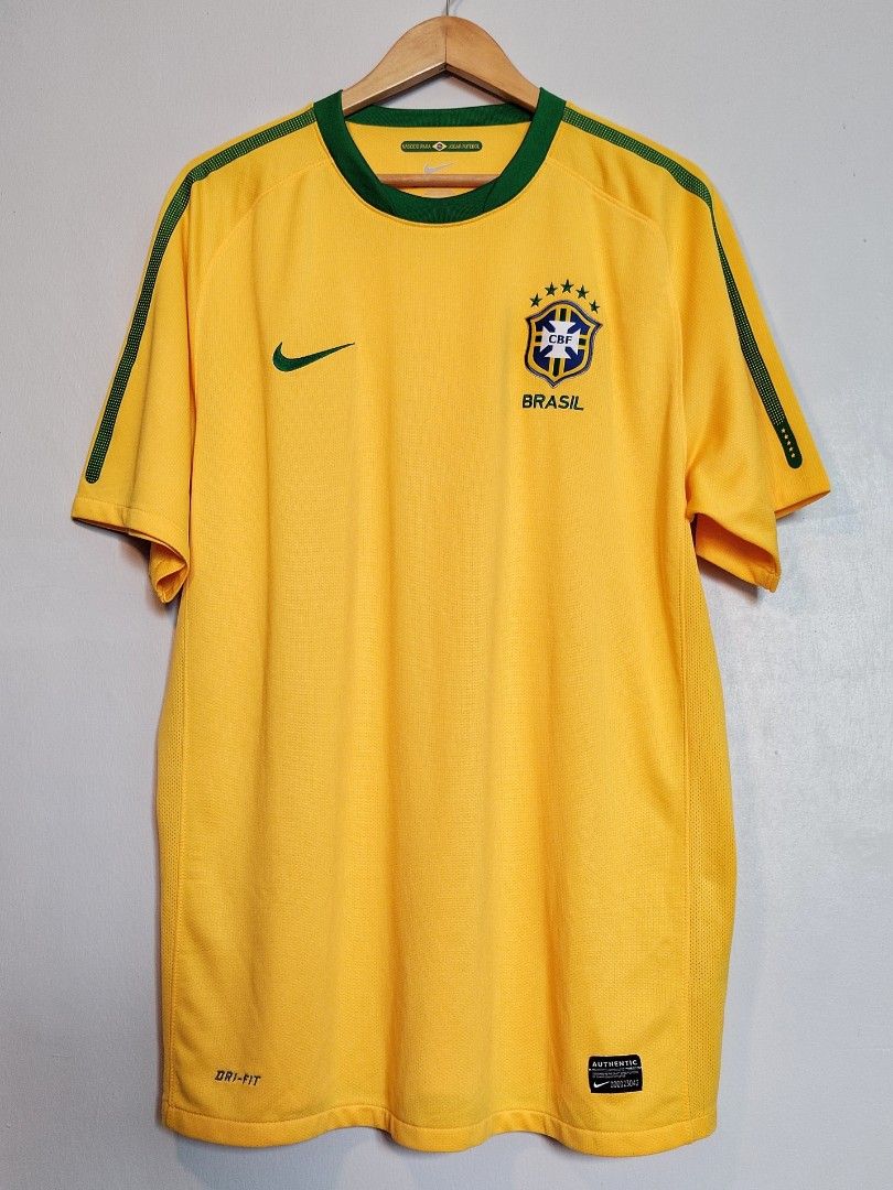 Brazil on sale jersey 2010