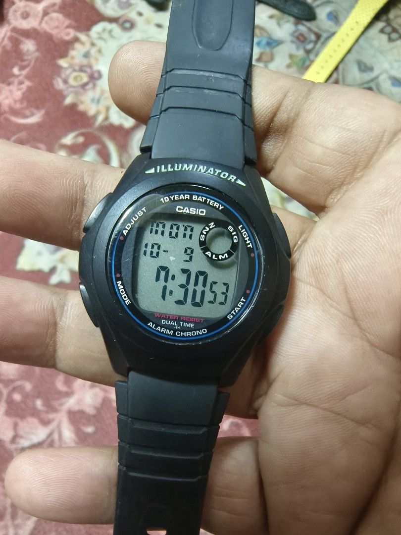 Casio f 200 watch 2025