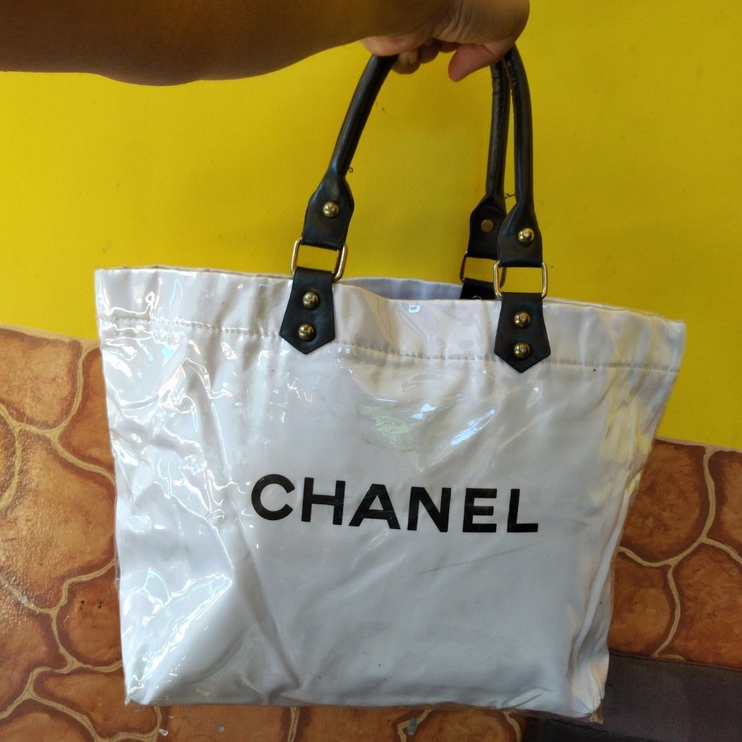 Chanel VIP gift Mesh Tote Bag, Women's Fashion, Bags & Wallets, Tote Bags  on Carousell