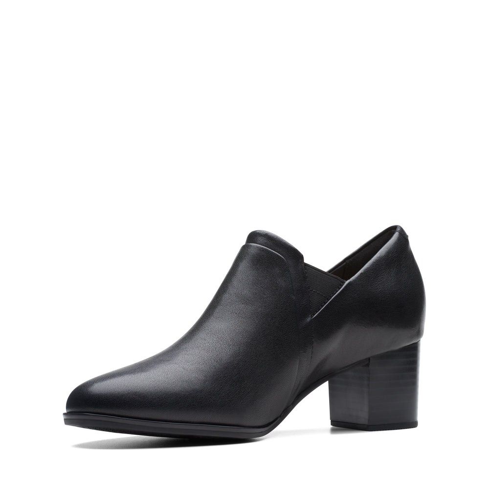 Clarks comfy hotsell work shoes