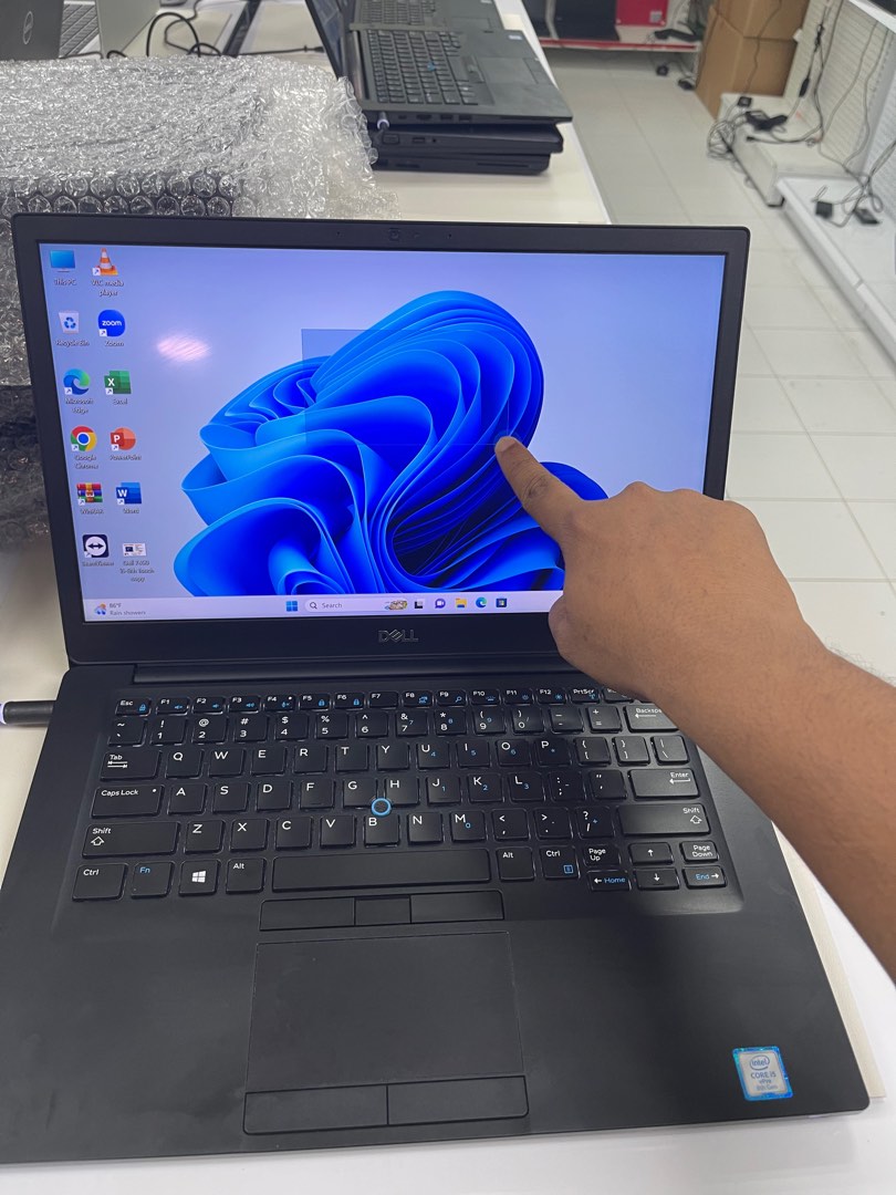 Dell Latitude 7490 Touchscreen 14 inch FHD screen Free home delivery