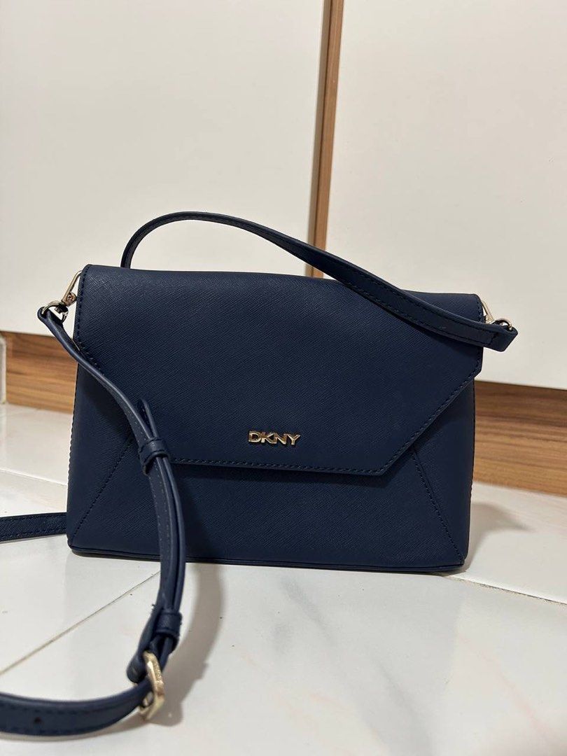 Dkny deals navy bag