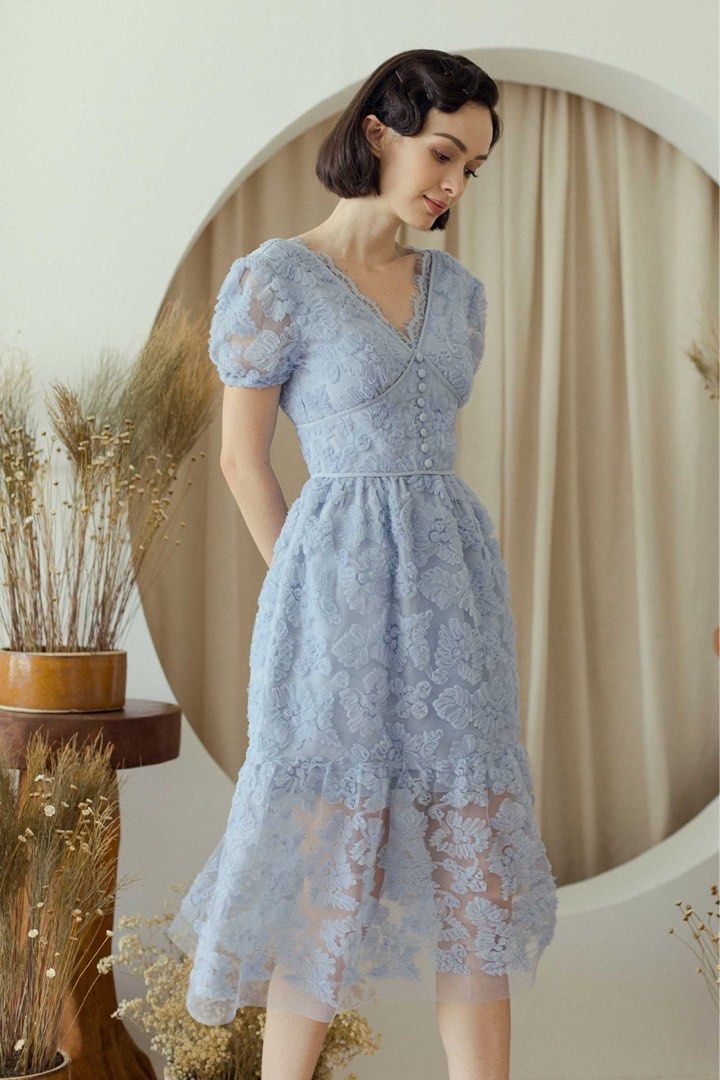 Baby blue lace deals midi dress