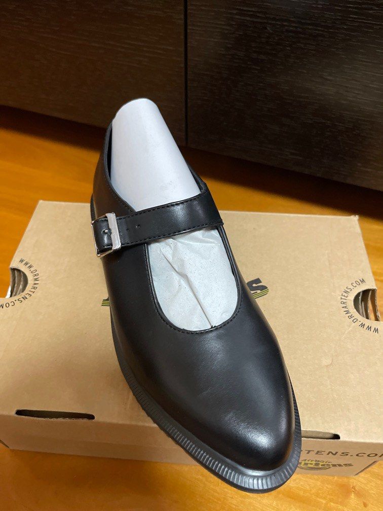 Dr. Martens Ivetta Mary Jane Carousell