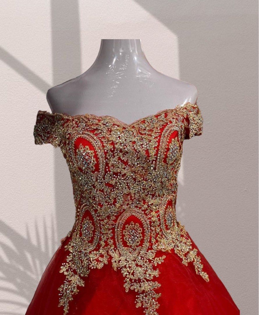 Rent Vintage 1940's Rose Gold Lace Wedding Dress Rental – WearMyWardrobeOut