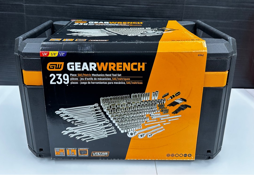 GearWrench 239piece SAE/Metric Standard & Deep Mechanics Tool Set