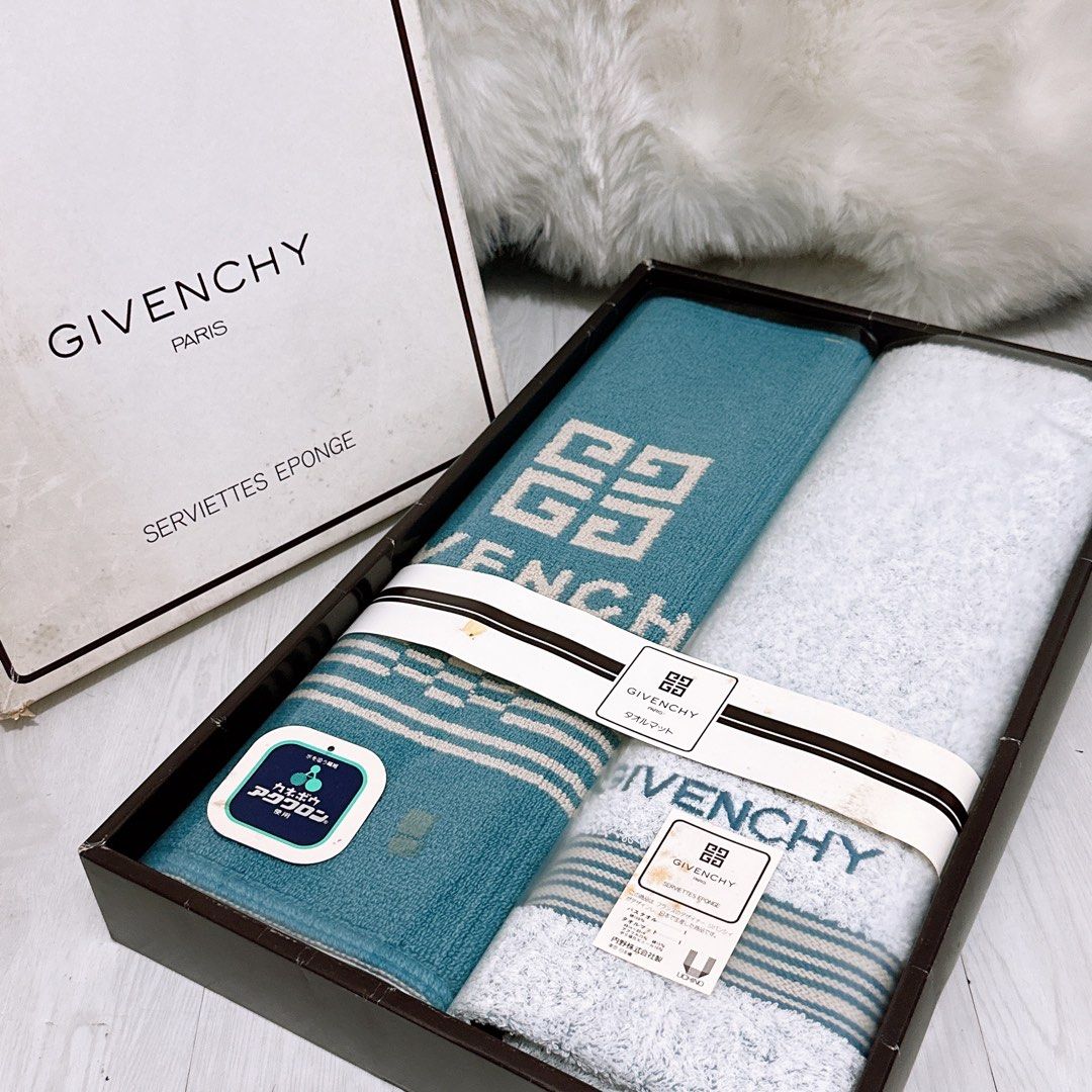 Givenchy towel price new arrivals