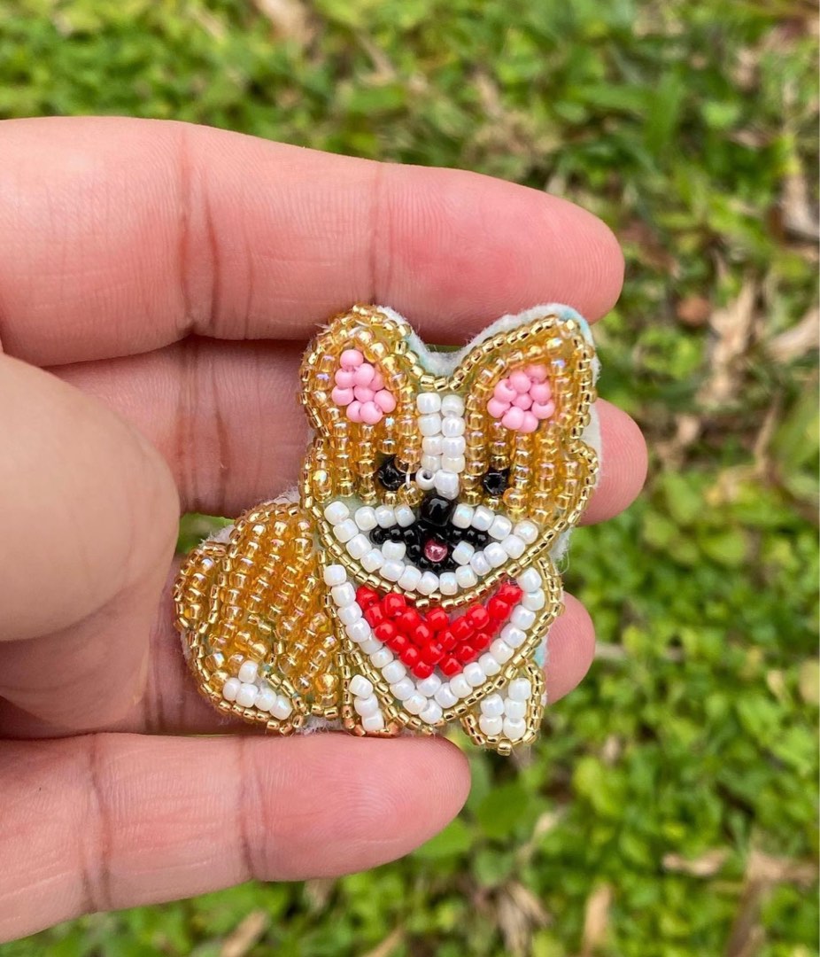 Corgi brooch sale