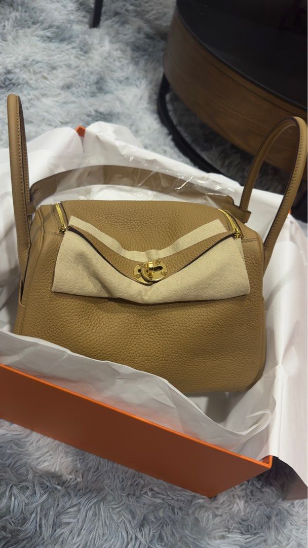 Hermes Mini Lindy Clemence 4B Biscuit SHW Stamp U