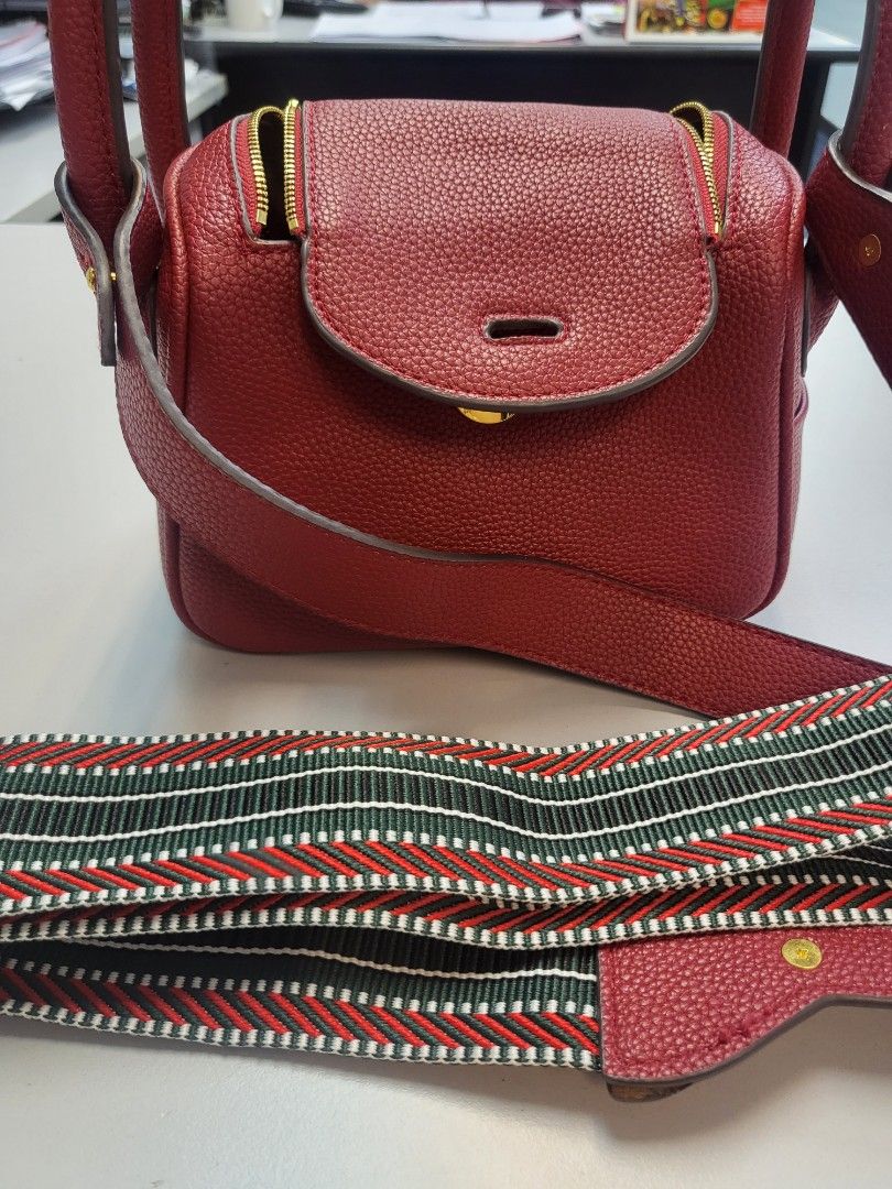 Hermes Lindy size 24