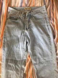 (Category: ) located in . Submitted by yourstyleph (Listing ID 1259118019, Image 1). Description: .