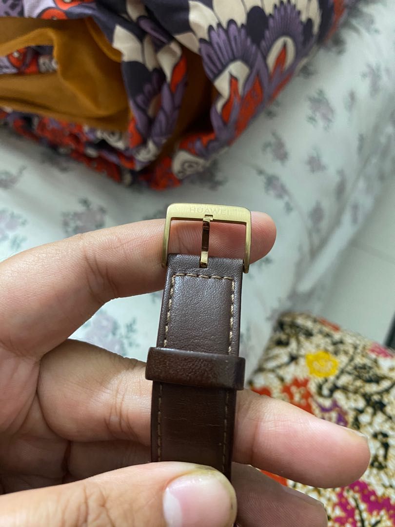 Talkband 5 hotsell