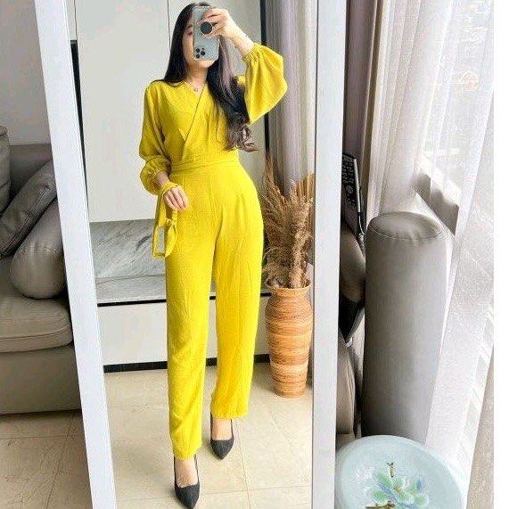 Jumpsuit polos Fesyen Wanita Pakaian Wanita Jumpsuits di Carousell