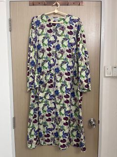 (Category: ) located in . Submitted by chicvintage (Listing ID 1259151759, Image 1). Description: .
