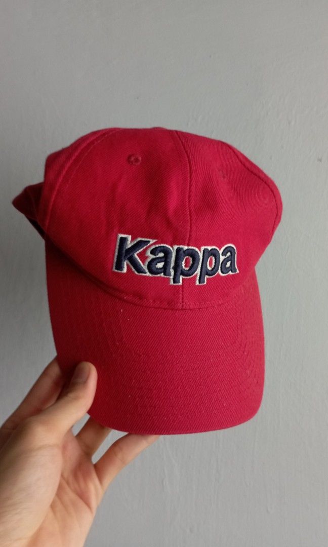 Red hotsell kappa hat