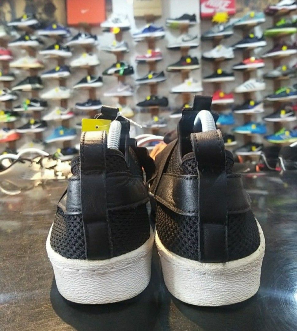 Kasut adidas deals slip on