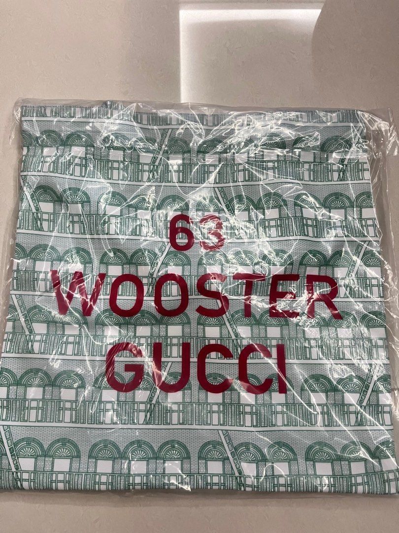 Gucci x THE MET 63 Wooster Canvas Shopping Tote Bag Free Shipping