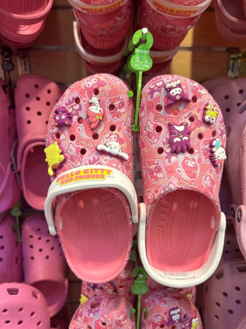 Looking For: Hello Kitty Crocs in Size 7W (Category: Slippers and slides) located in Cavite. Submitted by nering (Listing ID 1259234834, Image 2). Description: .