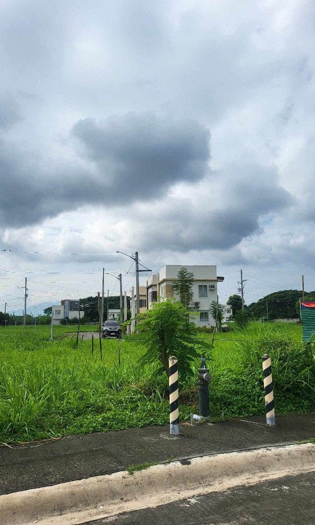 Lot For Sale Sta. Rosa Laguna, Property, For Sale, Lot on Carousell
