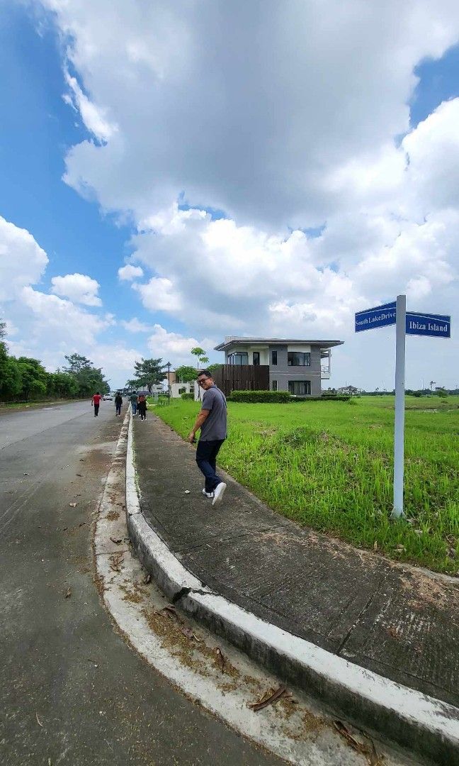 Lot For Sale Sta. Rosa Laguna, Property, For Sale, Lot on Carousell
