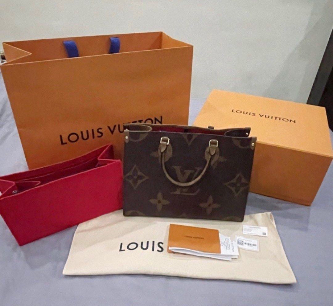 Louis Vuitton Wallets for Women - Poshmark