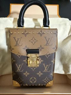 Louis Vuitton monogram Pouch Bag, Luxury, Bags & Wallets on Carousell