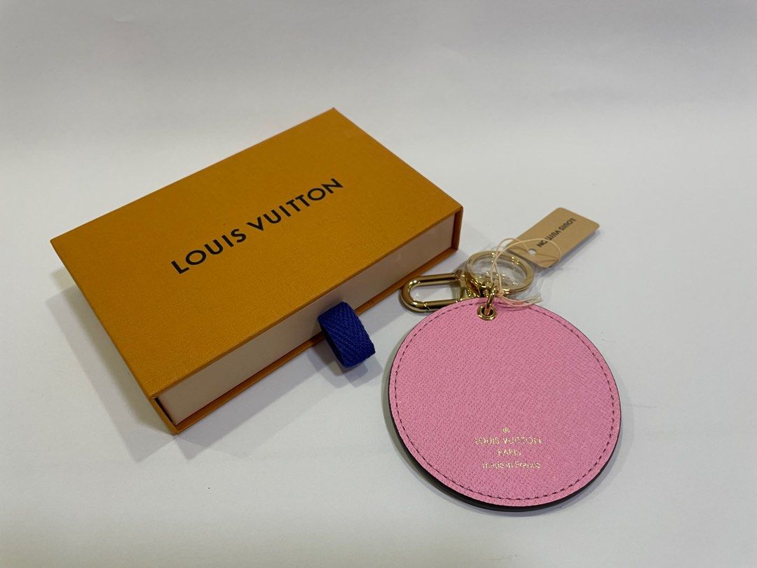 Louis Vuitton ILLUSTRE Xmas Paris Bag Charm and Key Holder Hot Pink Coated Canvas