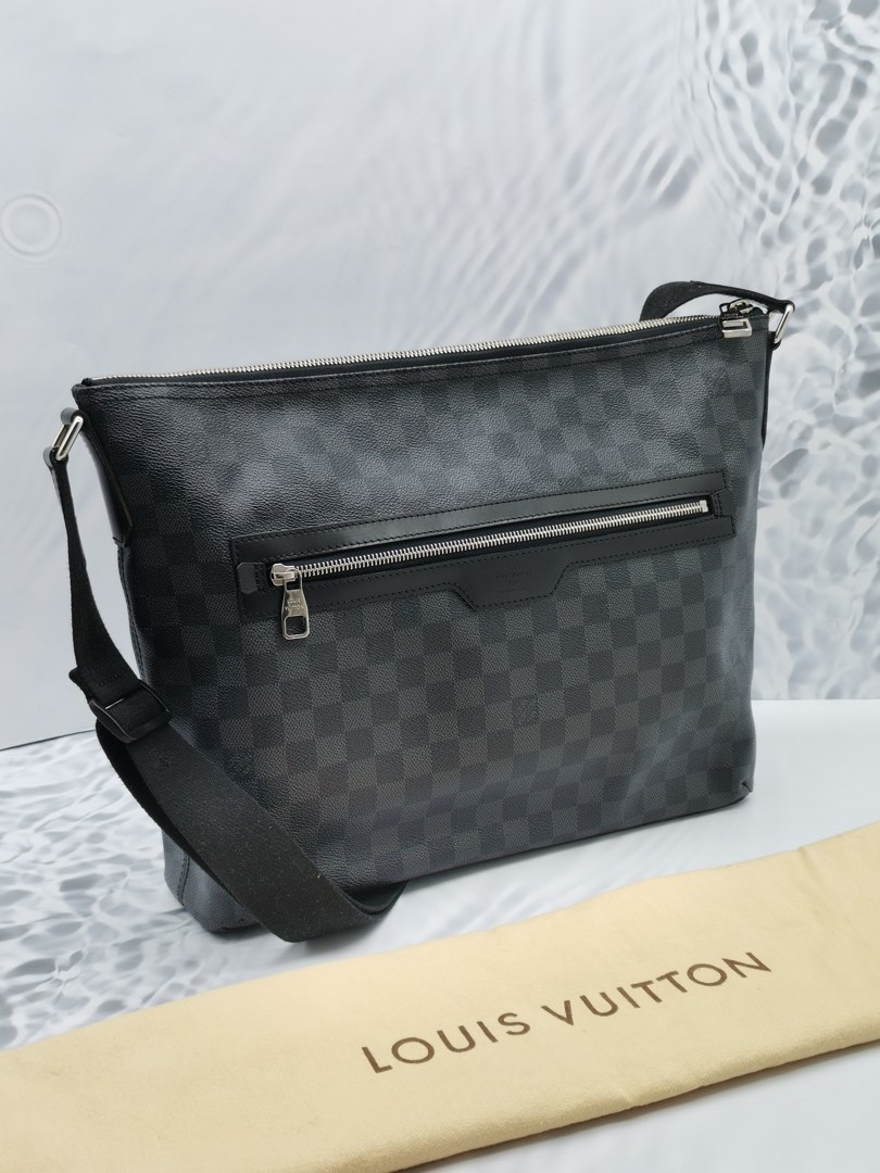 LOUIS VUITTON MICK MM BLACK DAMIER GRAPHITE CANVAS MESSENGER BAG