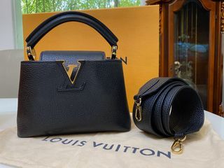 Louis Vuitton - Capucines MM - Torterelle Taurillon Leather - GHW