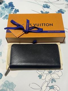 Louis Vuitton Palm tree brazza, Luxury, Bags & Wallets on Carousell