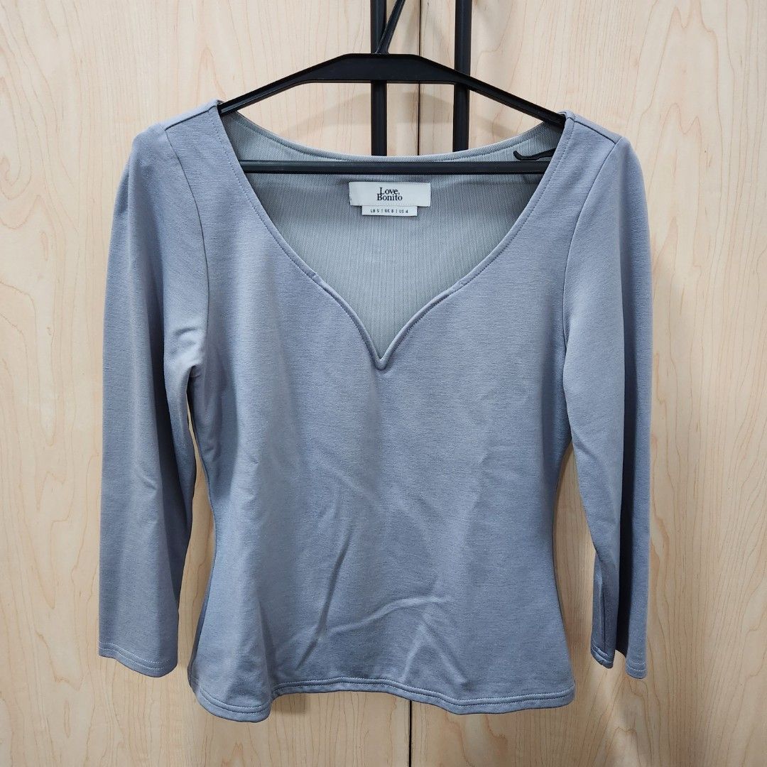Love Bonito Lexi Fitted Jersey Top (Category: Blouses) located in Manila. Submitted by mae_o (Listing ID 1259226299, Image 1). Description: Original price: approx PHP 1700.