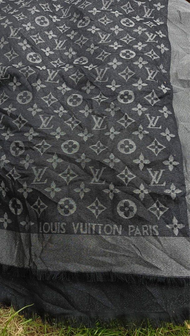 Louis Vuitton Men's LV Split Wool Scarf