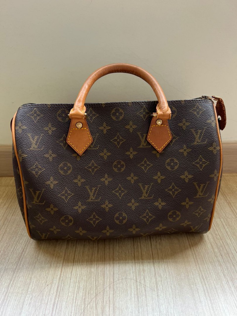 100% Authentic Louis Vuitton Speedy 30B Monogram, Luxury, Bags & Wallets on  Carousell