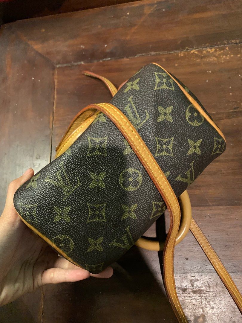 Louis Vuitton LV Bandou 20 Monogram, Barang Mewah, Tas & Dompet di Carousell