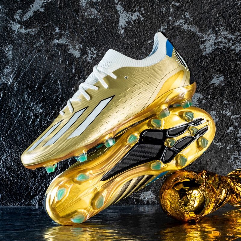 Gold outlet football trainers
