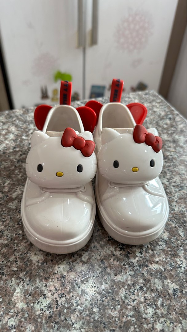 Mini melissa hello kitty shop