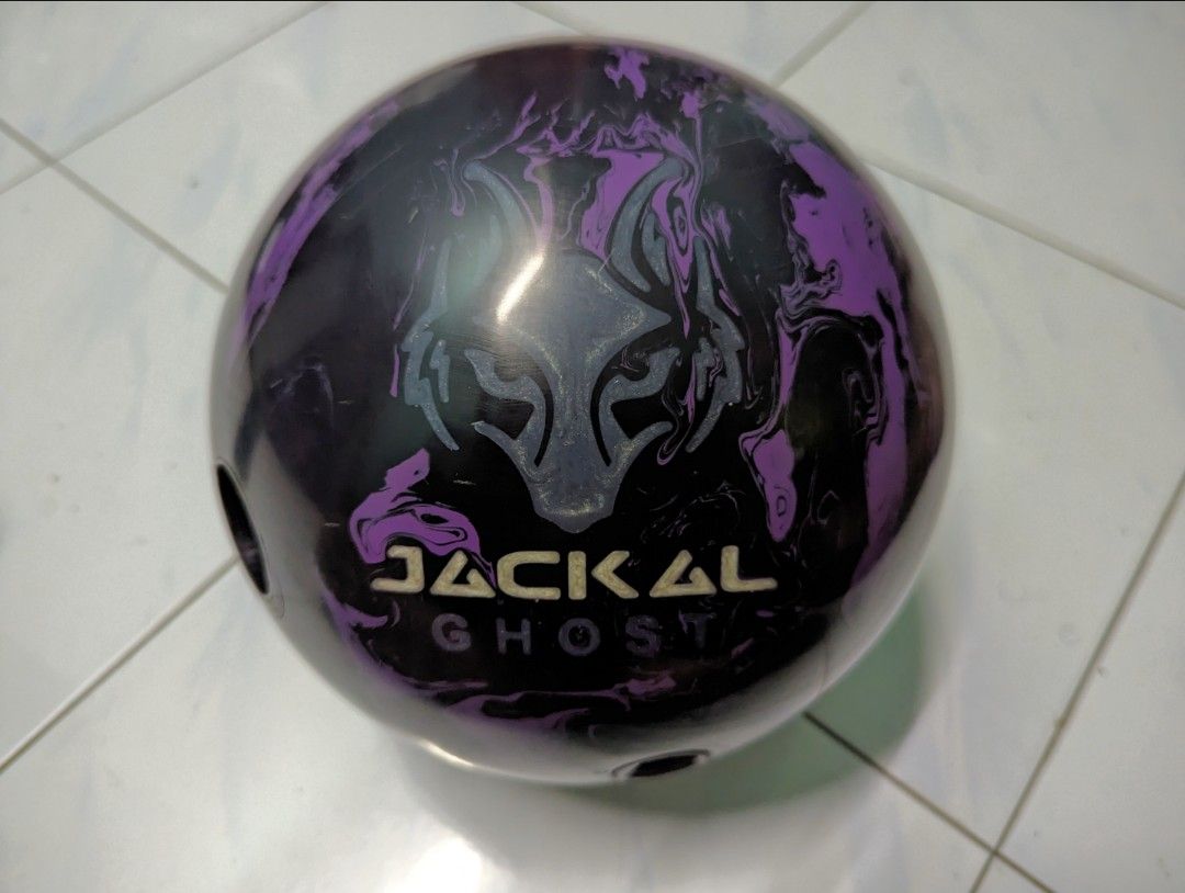 Motiv Jackal Ghost Bowling Ball (15lbs), Sports Equipment, Sports