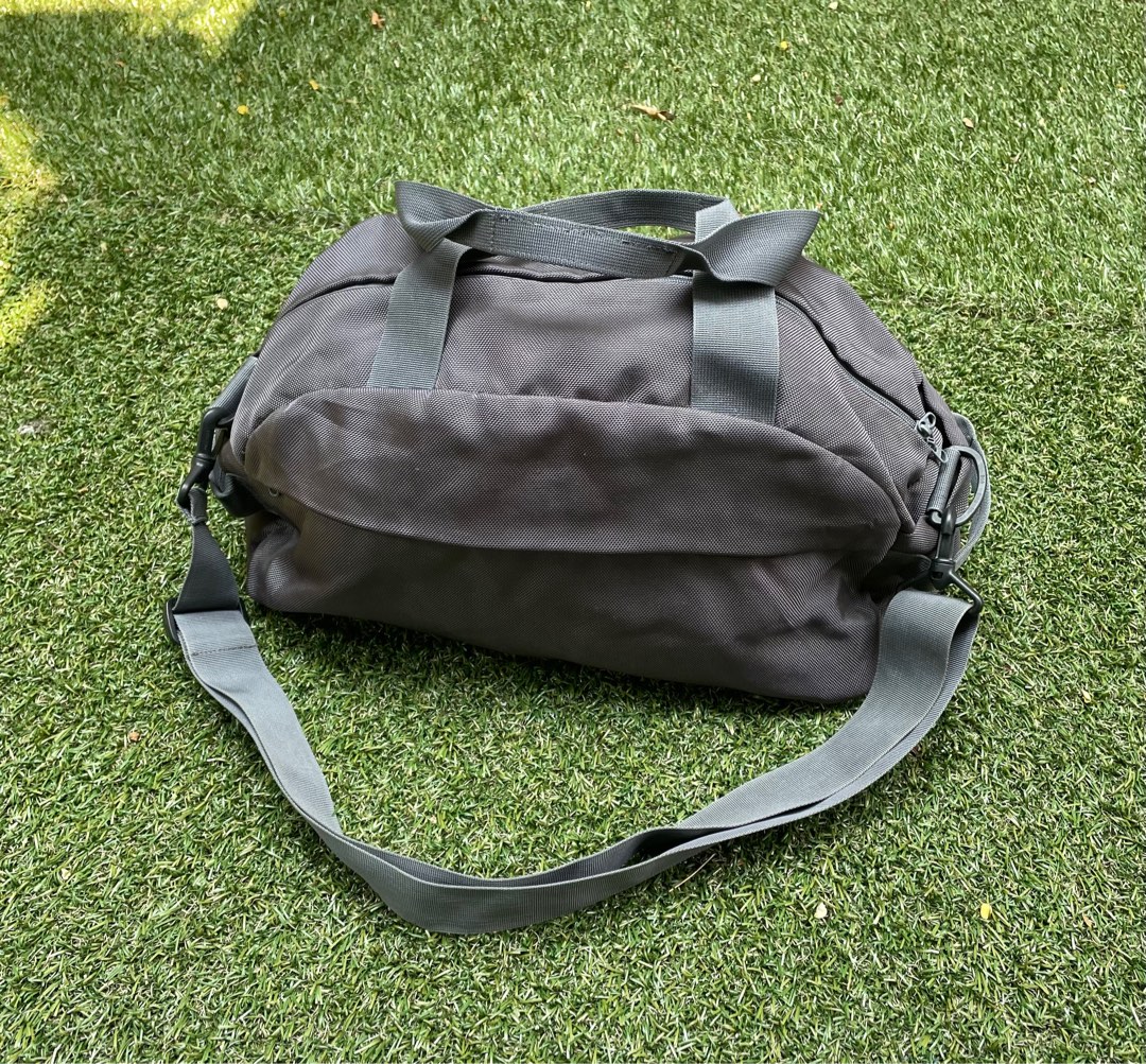 Muji Gym Bag medium duffle bag, Men's Fashion, Bags, Sling Bags on