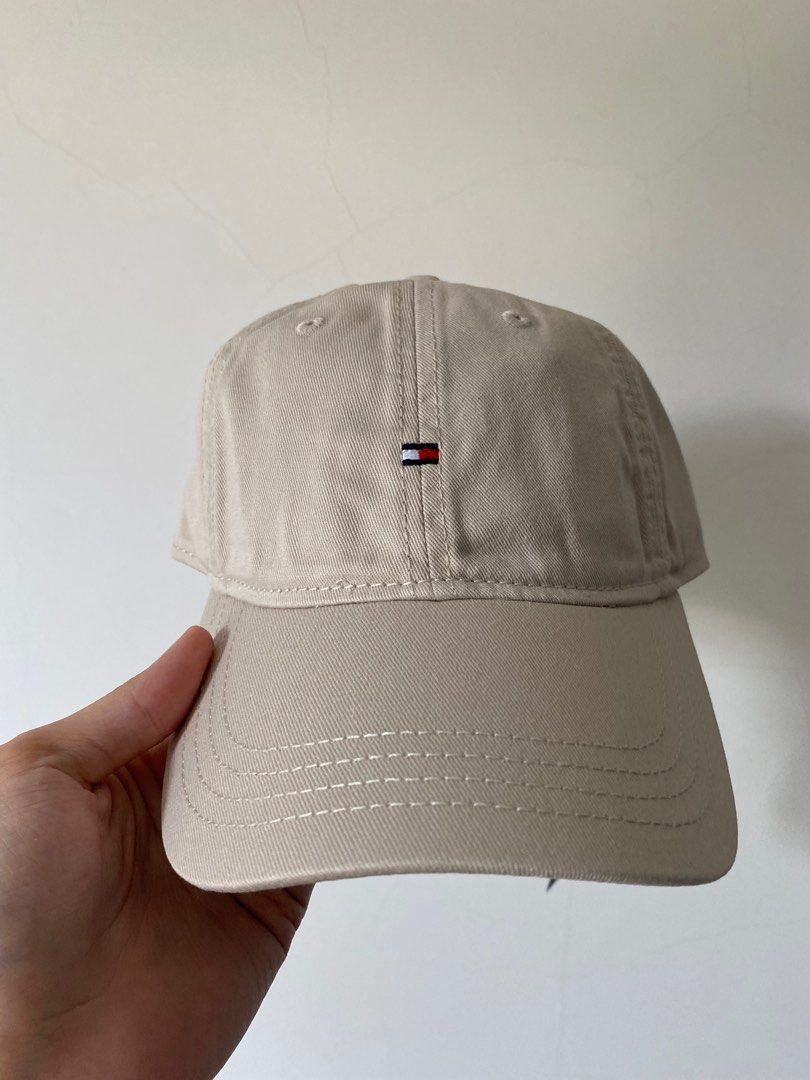Beige cap tommy hilfiger new arrivals
