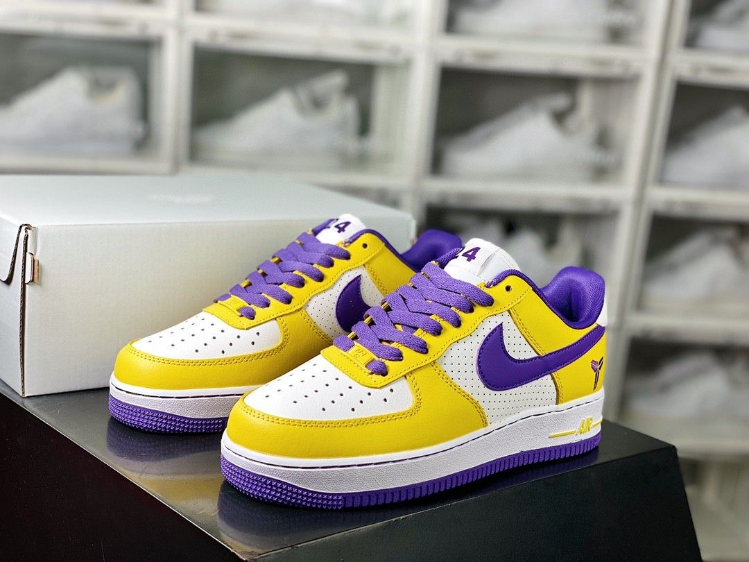 Nike Air Force 1 07 Low