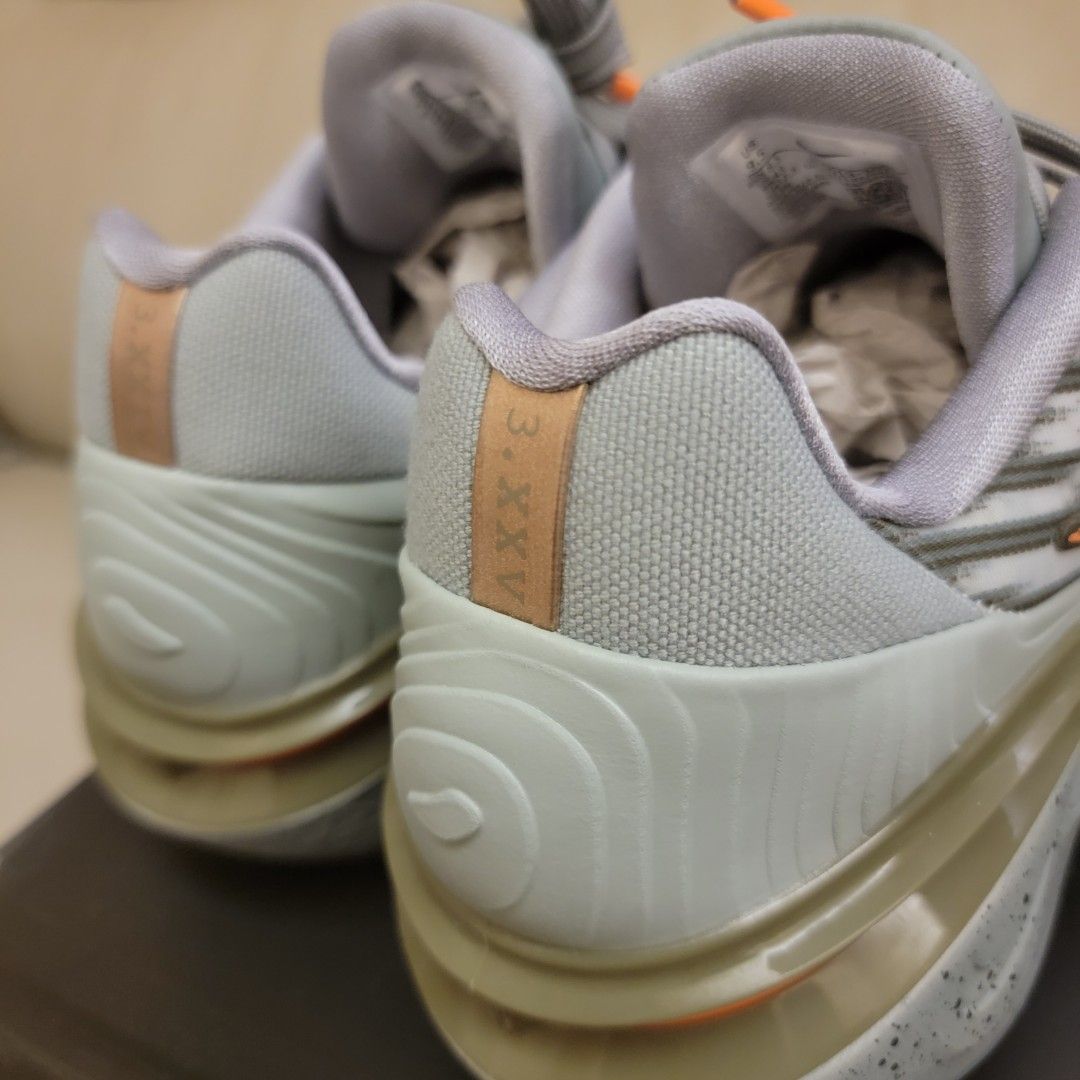 Nike Air Zoom G.T.Cut 2 Devin Booker, 男裝, 鞋, 波鞋- Carousell