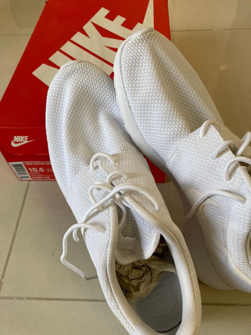 Nike Roshe One Men s Fashion Footwear Sneakers on Carousell