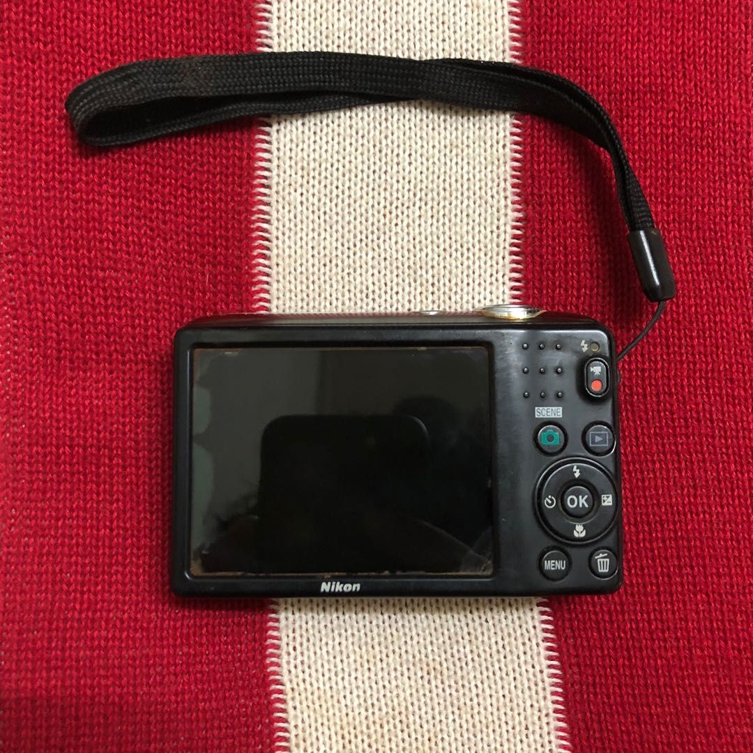 Nikon Coolpix L25 Camera Digital CCD, Photography, Cameras on Carousell