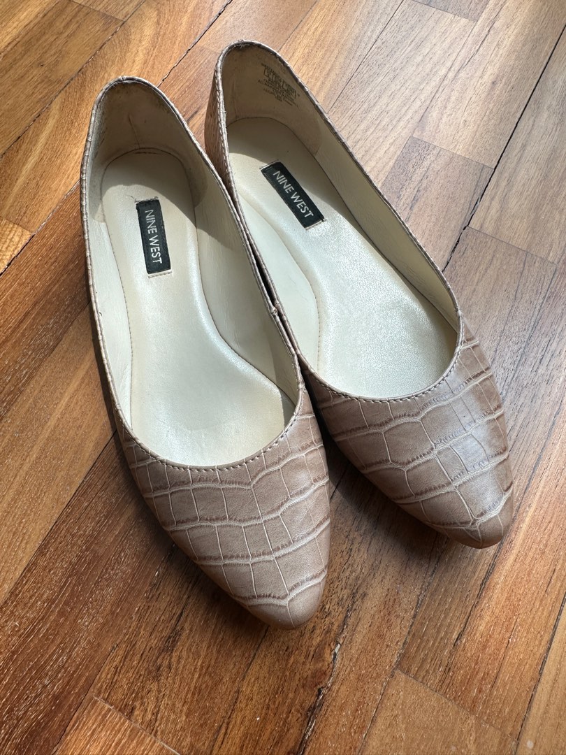 Nine west silver best sale flats